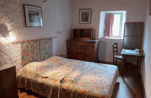 Arlebosc Casa | Au bord du Doux, moulin isolé, rustique