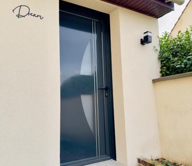 Bussy-Saint-Georges Casa | Au Charme De Bussy - Peaceful Place near Disneyland, Train Station RER and Nature