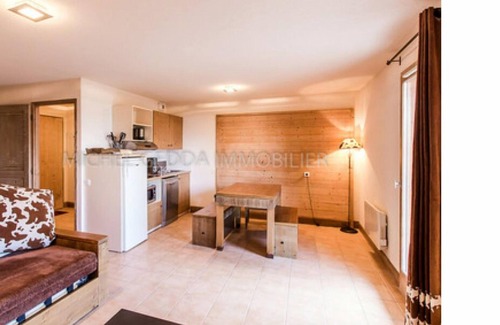 Bellentre Apartamento | Au Coeur de la Jolie Station les Coches, Domaine Paradiski, 57m2, 3 P. , PMR