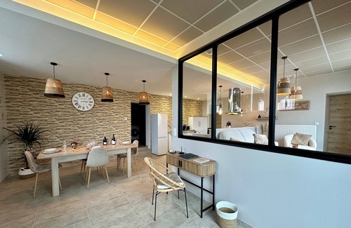 Gray Apartamento | "Au Gray des flots" riverside apartment Pets welcome