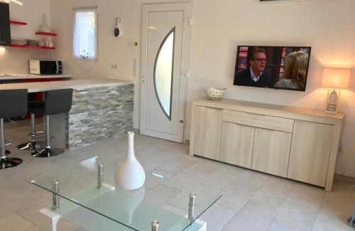Mougins Cama Y Desayuno | "AU HAVRE DE PAIX" 5 étoiles Prestige jacuzzi, hammam, sauna, PISCINE chauffée Mougins Cannes Grasse