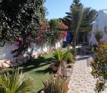 Aghir Villa | Au jardin d’Aghir: Villa arborée, avec piscine privée sans vis à vis!