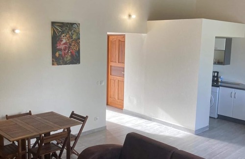 L'Houezel Casa | Au Manguier, new T2 with WIFI and cable TV