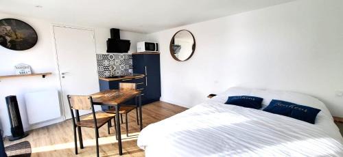Plougourvest Apartamento | Au numéro 7 - Entre terre et Mer - Jaccuzi privatif