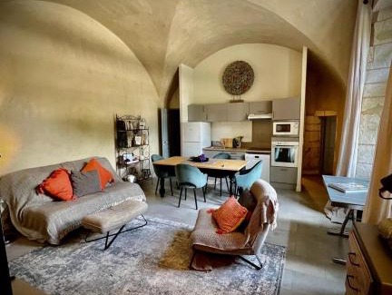 Lussan Apartamento | Au pays de Gide appart feutré dans un château
