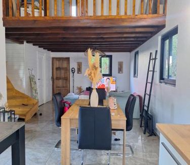 Le Gosier Chalet De Esquí | Au petit chalet de Dom