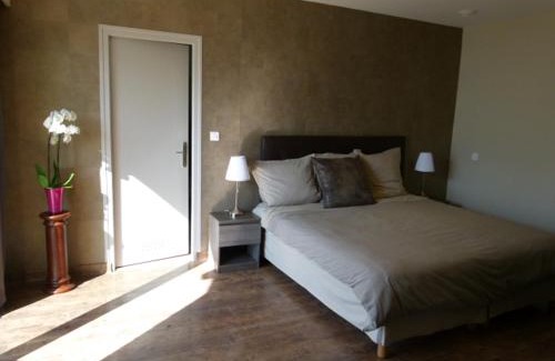 Brison-Saint-Innocent Apartamento | Au petit Nice