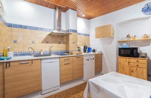 Ceret Casa | Au Petit Paris, Centre de Céret