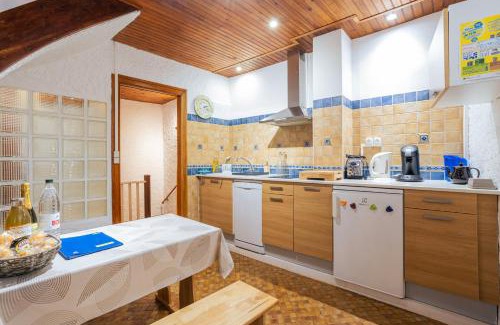 Ceret Casa | Au Petit Paris, Centre de Céret