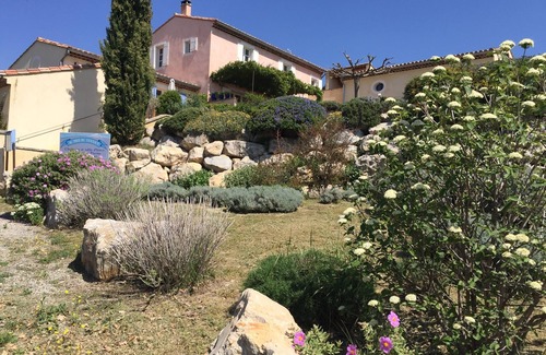 Flassan Apartamento | Au Pied Du Ventoux * Apartment