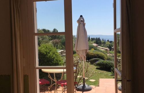Flassan Cama Y Desayuno | Au Pied Du Ventoux * Room