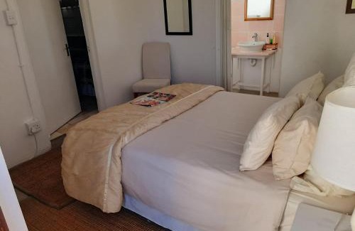 Langebaan Cama Y Desayuno | Au Plais De Langebaan at Palm Tree Villa