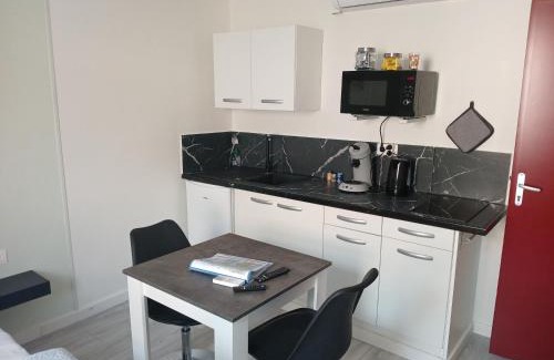 Sainte-Marie-la-Mer Apartamento | Au Tromp l'oeil Studio ou T2