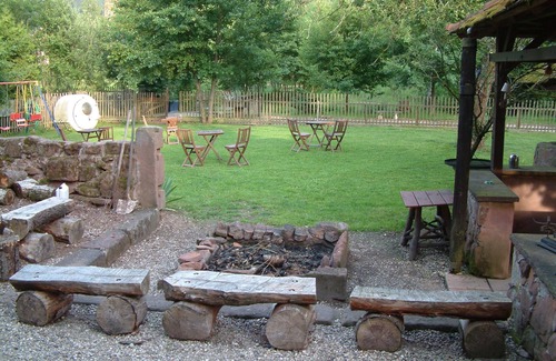 Sparsbach Apartamento | Au vieux moulin - Holiday apartment 1 in the estate of the old mill in Sparsbach