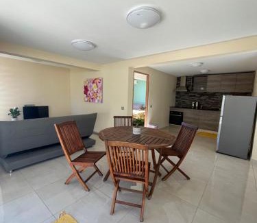 Faaa Apartamento | Auae hills lodge