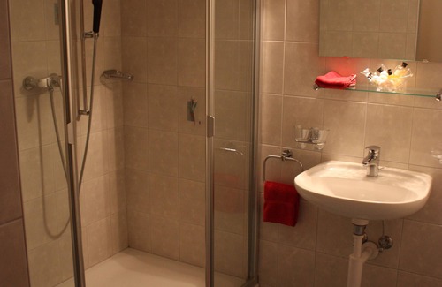 Gilly Hotel | Auberge Communale