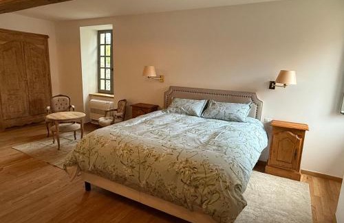 Martailly-Les-Brancion Hotel | Auberge du Vieux Brancion