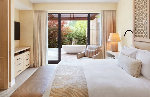St. Helena Hotel | Auberge Du Soleil