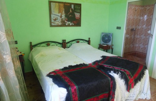 Taza Hotel | Auberge Thala Garden Avec Grande Piscine et Grande Terrasse