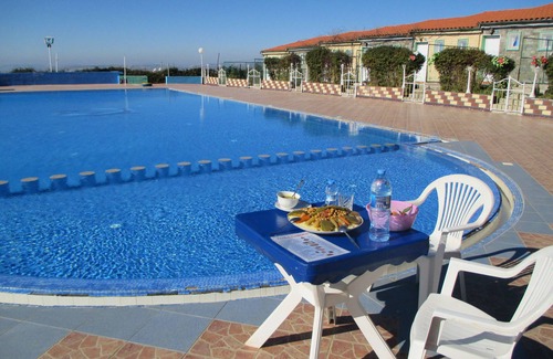 Taza Hotel | Auberge Thala Garden Avec Grande Piscine et Grande Terrasse