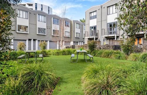 Parnell Casa | Auckland CBD, Parnell Ensuite+Patio+Secluded Garage