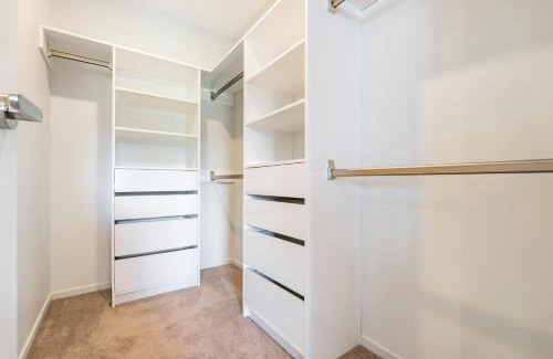 Greenlane - Ellerslie Villa | Auckland One Tree Hill Holiday Homes 1