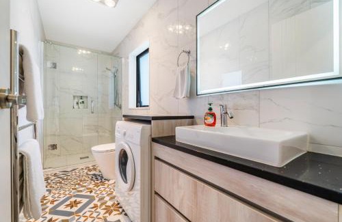 Greenlane - Ellerslie Villa | Auckland One Tree Hill Holiday Homes 1