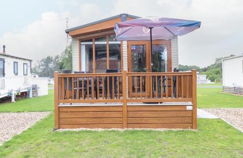 Hopton Casa | Audrey's Lodge, Foxburrow Hang
