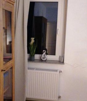 Hitdorf Apartamento | AufmLohr - Appartement mit 3 Schlafzimmern - in Leverkusen Hitdorf - Private Parkplätze vorhanden-