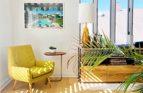 Avon Casa | Aug weeks avail! Renovated Bay Head home steps from the ocean & town. WiFi & AC.
