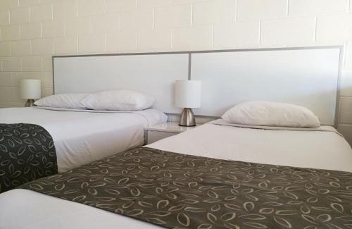 Augathella Hotel | Augathella Motel & Caravan Park