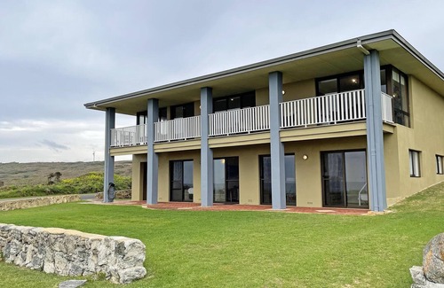 Augusta Casa | Augusta Beachfront Accommodation - watch the whales go past or over the road for a swim - Augusta Beachfront Accommodation