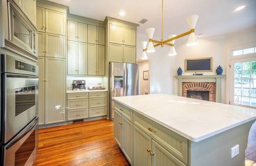 Augusta Casa | Augusta's Gem - Player quality host home with 1 bed 1 bath detached cottage.