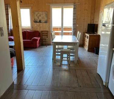 La Perriere Apartamento | Augustine Appartement T3 Mezzanine