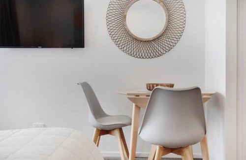 Parnell Apartamento | Augustus Hideaway Studio Apt with Air-Con