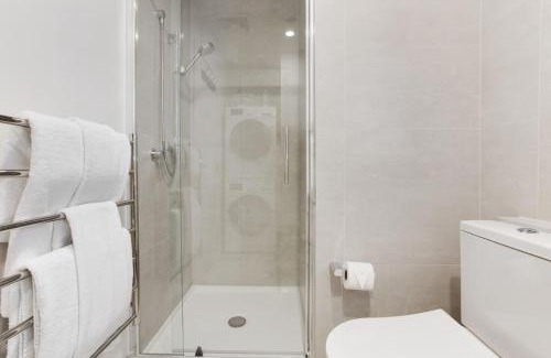 Parnell Apartamento | Augustus Hideaway Studio Apt with Air-Con