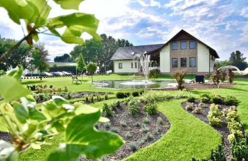 Jaszapati Casa | Auróra Rendezvényterem & Szállás