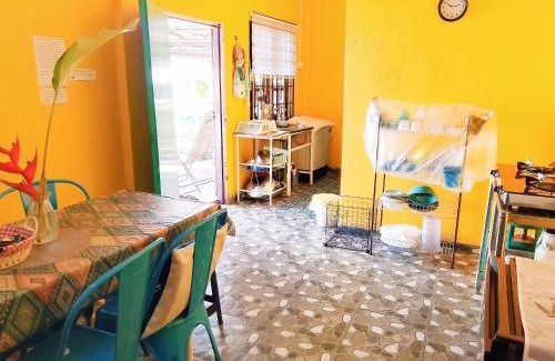 Langkawi Casa | Aura Bluewave Beach House and Mini Beach Cafe
