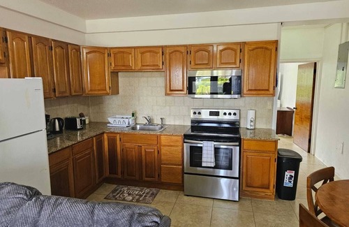 Dickenson Bay Apartamento | Aurela Residences