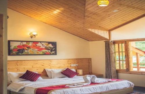 Kanatal Hotel | Aurevelle Kastura Resort - 5 Min from Surkhanda Devi Temple # Mountain View Rooms # Himalayan View Resort