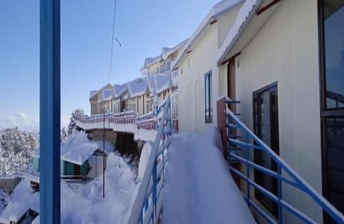 Kanatal Hotel | Aurevelle Kastura Resort - 5 Min from Surkhanda Devi Temple # Mountain View Rooms # Himalayan View Resort