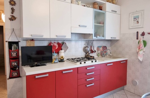Lido di Pomposa Apartamento | Aurora 2 Air-conditioned three-room apartment in the center, a stone's throw from the sea