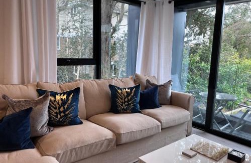 Poole Apartamento | Aurora Ashley Cross