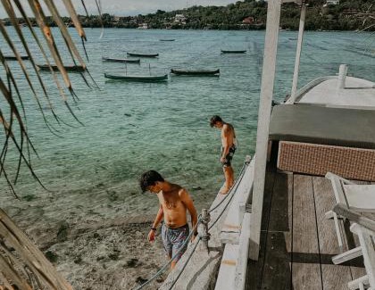 Ceningan Island Hotel | Aurora Beach View