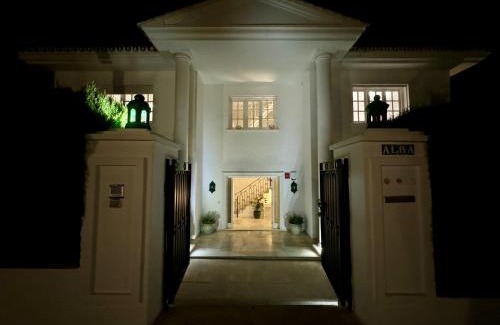 Marbella Cama Y Desayuno | Aurora Boutique Hotel - Only Adults