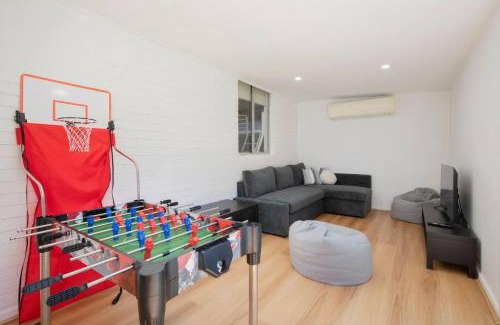 Caves Beach Casa | Aurora Grove - A Familly Retreat at Caves Beach