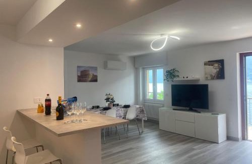 Sala Comacina Casa | Aurora Lake Apartment