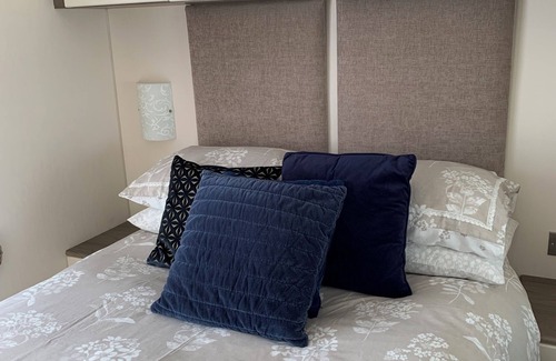 Lossiemouth Cabina | Aurora luxury beach lodge at silver sands lossiemouth 2 minute walk to beach
