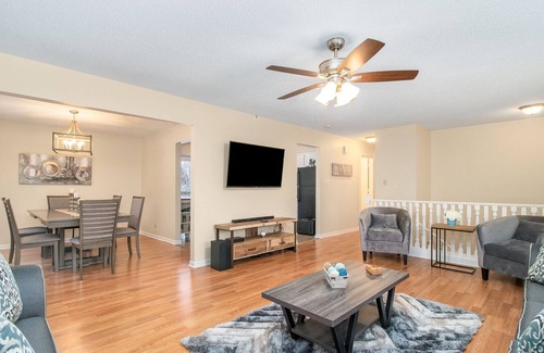 Aurora Casa | Aurora Rental- Lehnertz