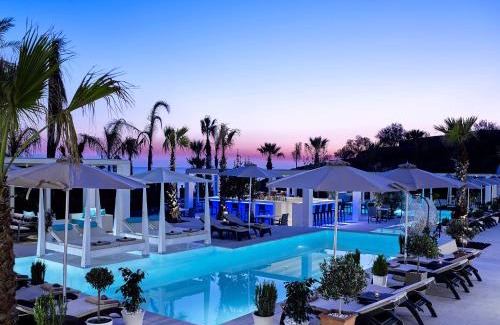 Imerovigli Hotel | Aurora Santorini